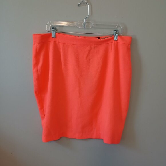 Kim Kardashian Womens Blazer and Pencil Skirt Set Hot Pink Long Sleeve SZ XL NWT - Picture 10 of 16